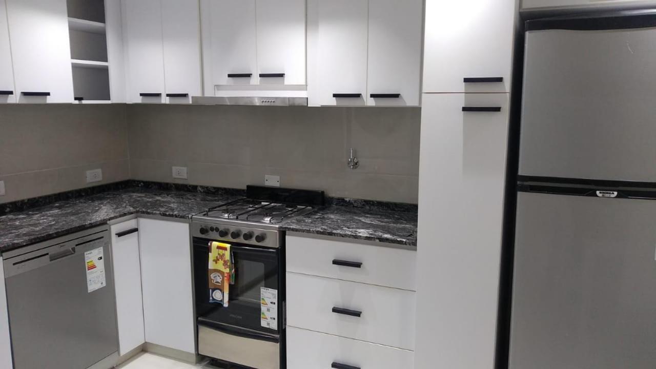 Appartamento Amplio Departamento Balcon Pleno Centro Peatonal Mendoza Esterno foto